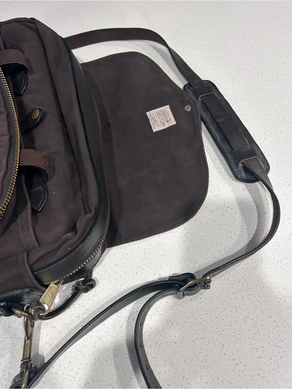 Filson Men's Brown Canvas Messenger Bag with Leather Trim